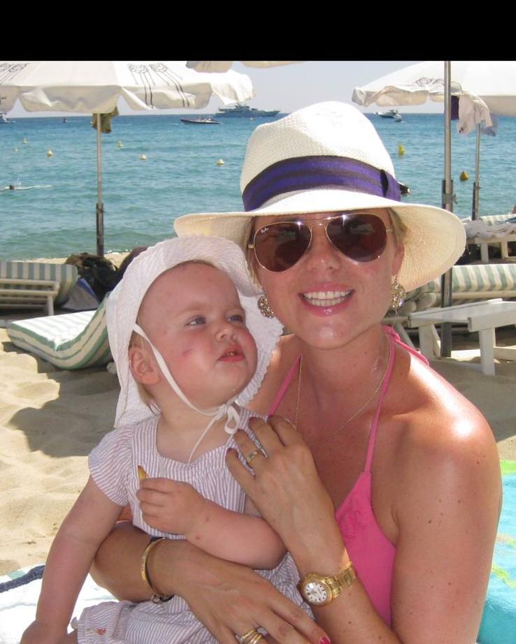 Eva & Valentina